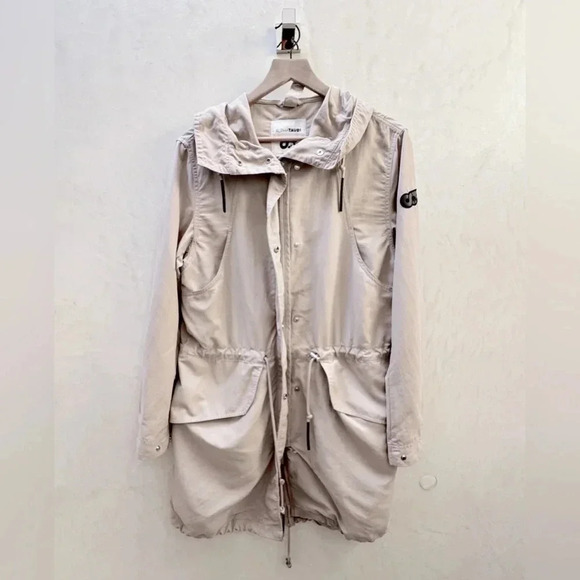 Alpha Tauri || Long Line Trench Coat Performance in Cream Large - Picture 1 of 10